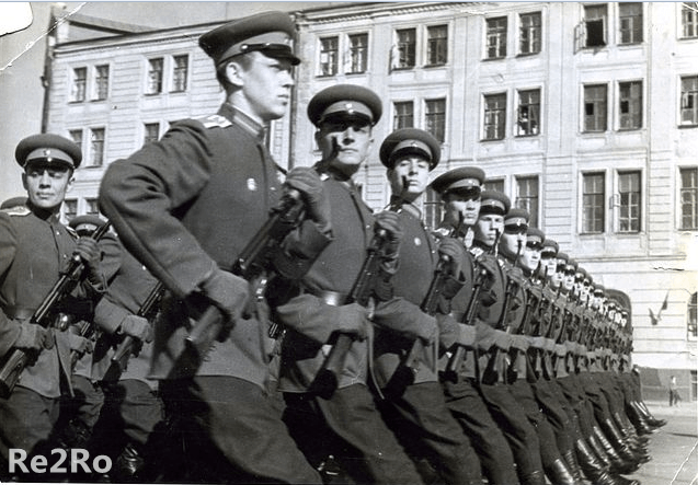 Перед парадом