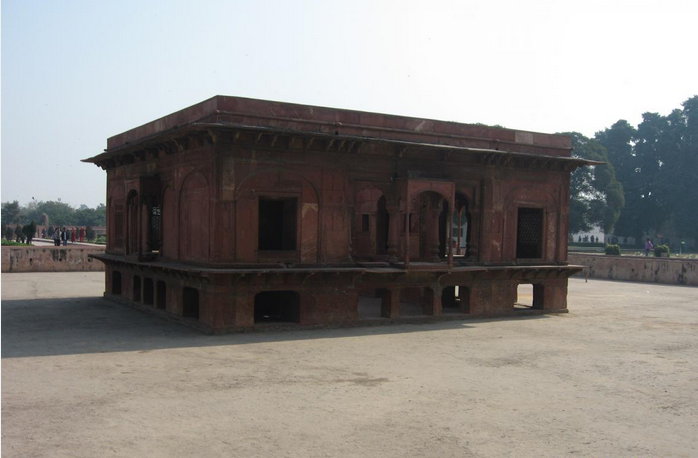 Вид на форт изнутри