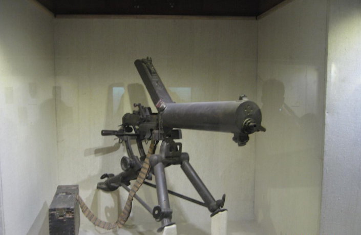 пулемет "викерс"